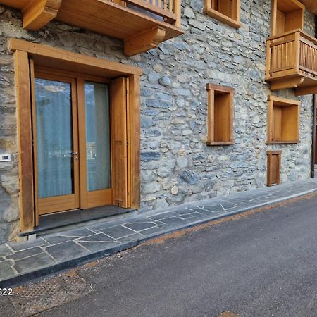 Grazioso Trilocale Con Ampia Terrazza Apartment Chiesa in Valmalenco Exterior foto